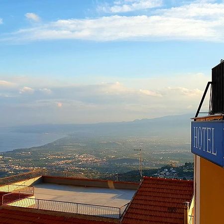 Hotel Panorama Di Sicilia Castelmola Bagian luar foto