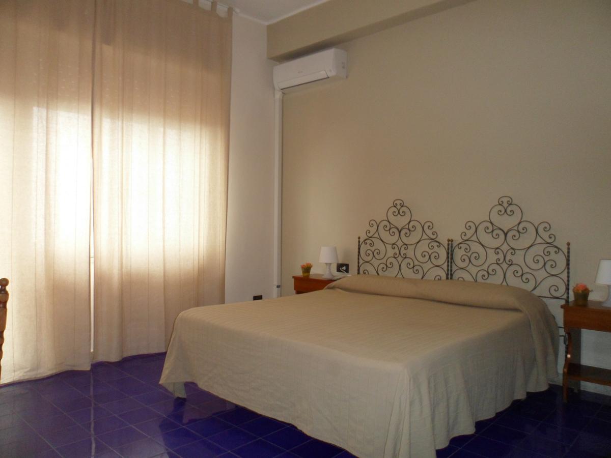 Hotel Panorama Di Sicilia Castelmola Bagian luar foto